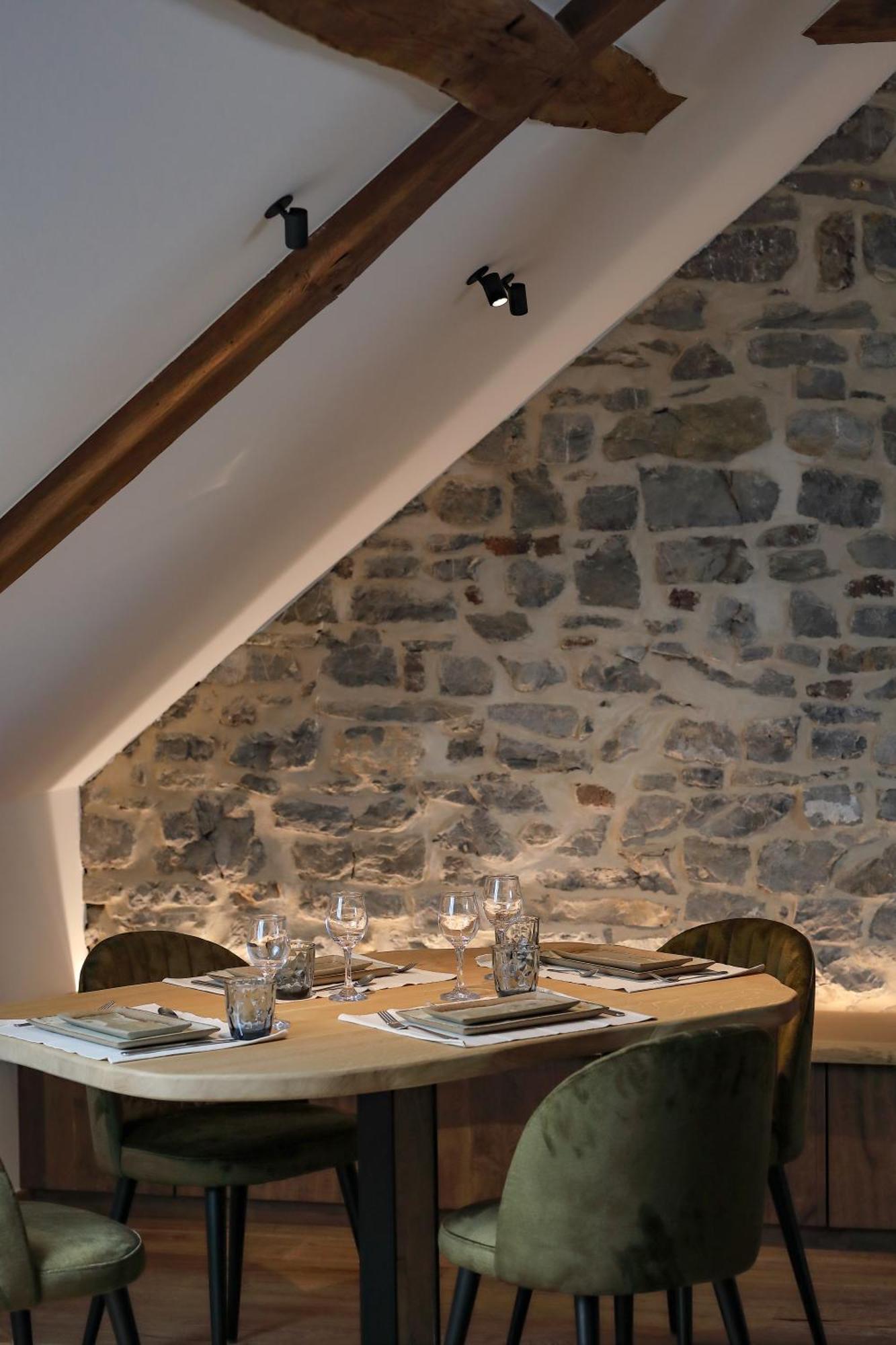 Couleur Basilic Aparthotel Rochefort Buitenkant foto
